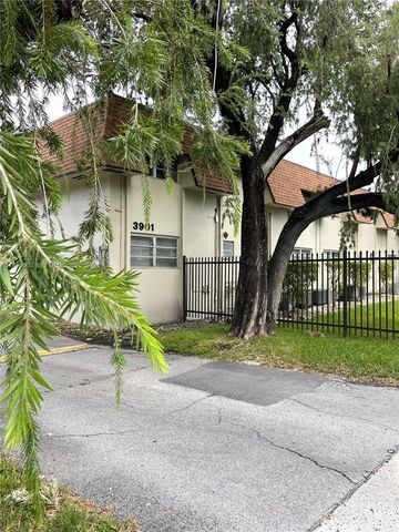 3901 SW 112th Avenue 46, Miami, FL 33165