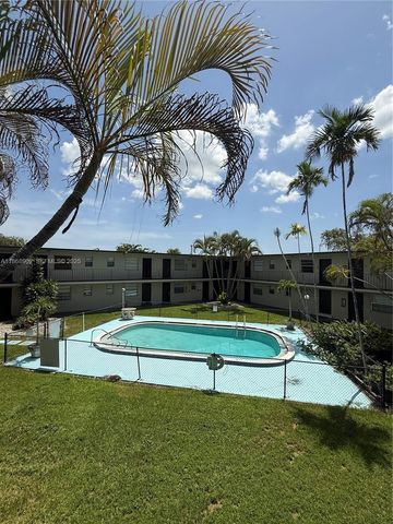 3901 SW 112th Avenue 46, Miami, FL 33165