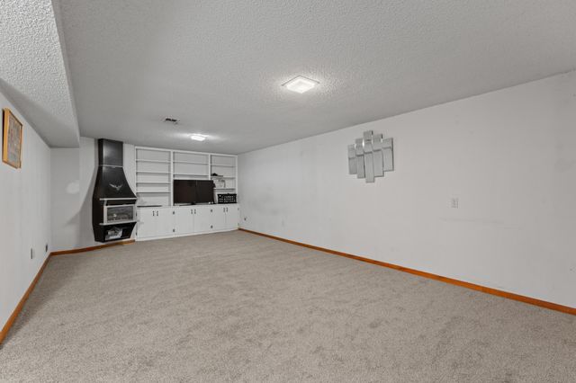 1539 7th Avenue NE, Rochester, MN 55906