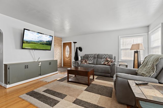 1539 7th Avenue NE, Rochester, MN 55906