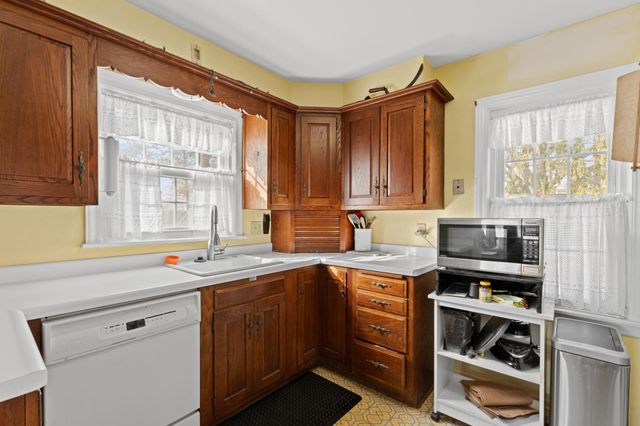 1539 7th Avenue NE, Rochester, MN 55906