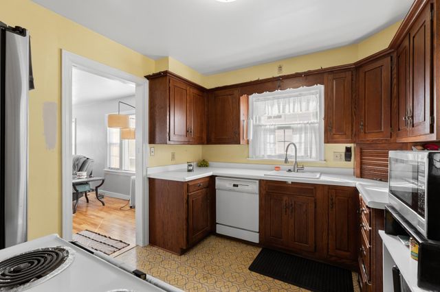 1539 7th Avenue NE, Rochester, MN 55906