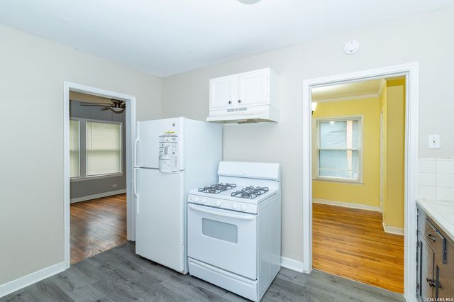146 Vassar Ln Apt 1, San Antonio, TX 78212