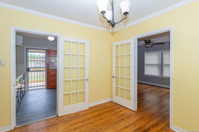 146 Vassar Ln Apt 1, San Antonio, TX 78212