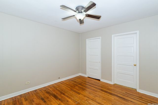 146 Vassar Ln Apt 1, San Antonio, TX 78212