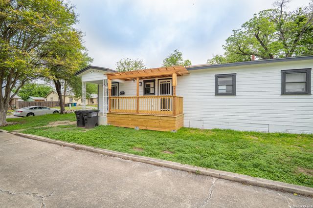 146 Vassar Ln Apt 1, San Antonio, TX 78212