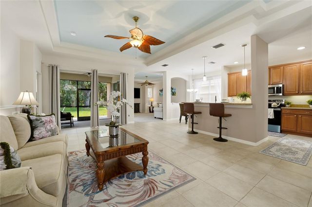 2156 MESIC HAMMOCK WAY, Venice, FL 34292