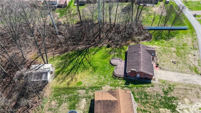 206 Ellsworth Drive, Marietta, OH 45750