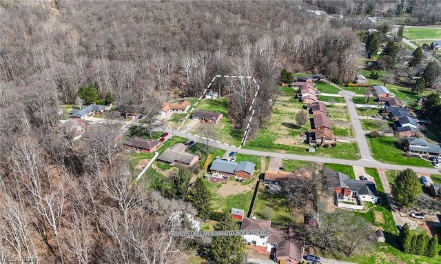 206 Ellsworth Drive, Marietta, OH 45750