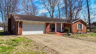 206 Ellsworth Drive, Marietta, OH 45750