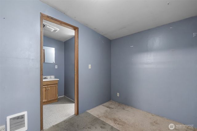 171 NE Averys Lane, Poulsbo, WA 98370