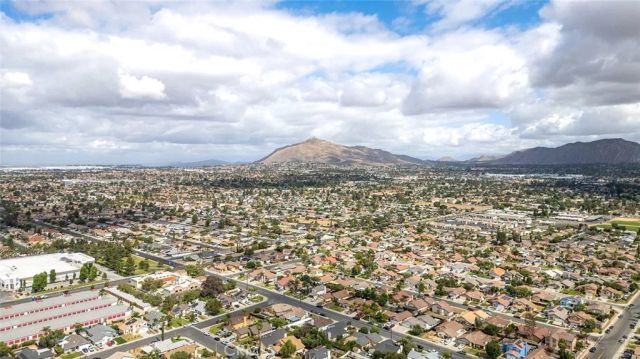13854 Robin Nest Court, Moreno Valley, CA 92553
