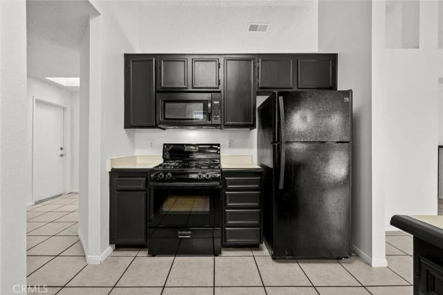 13854 Robin Nest Court, Moreno Valley, CA 92553