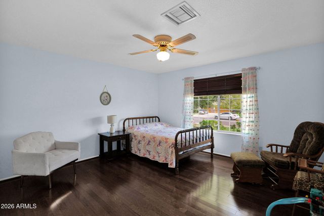 1443 E LELAND Street, Mesa, AZ 85203