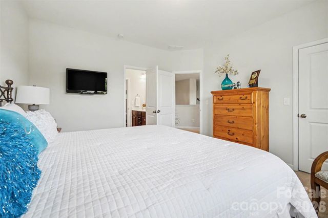10396 Ambercrest Court NW, Huntersville, NC 28078