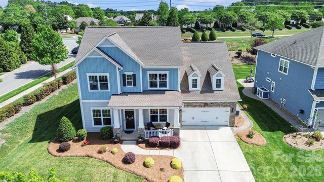 10396 Ambercrest Court NW, Huntersville, NC 28078