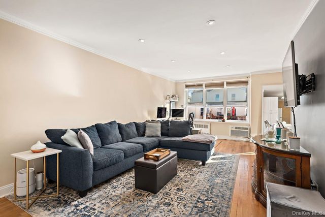 5730 Mosholu Avenue 4F, Bronx, NY 10471