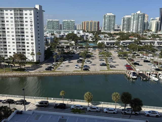 500 Bayview Drive 1031, Sunny Isles Beach, FL 33160