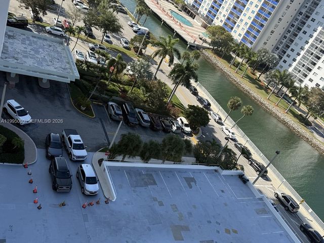 500 Bayview Drive 1031, Sunny Isles Beach, FL 33160