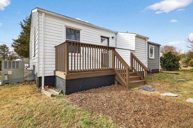 1033 Tifton ST, Norfolk, VA 23513