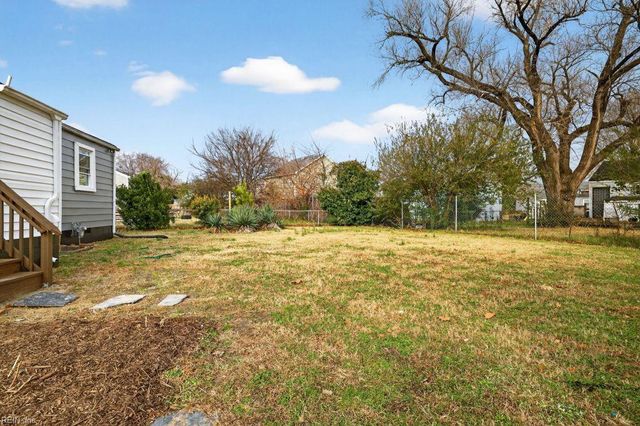 1033 Tifton ST, Norfolk, VA 23513