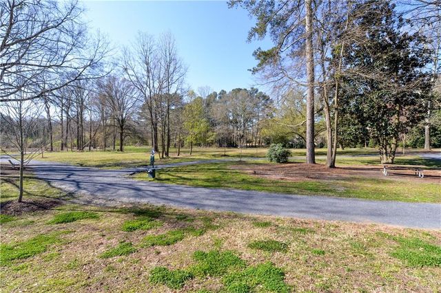 265 Windsor Gate Cove NE, Atlanta, GA 30342