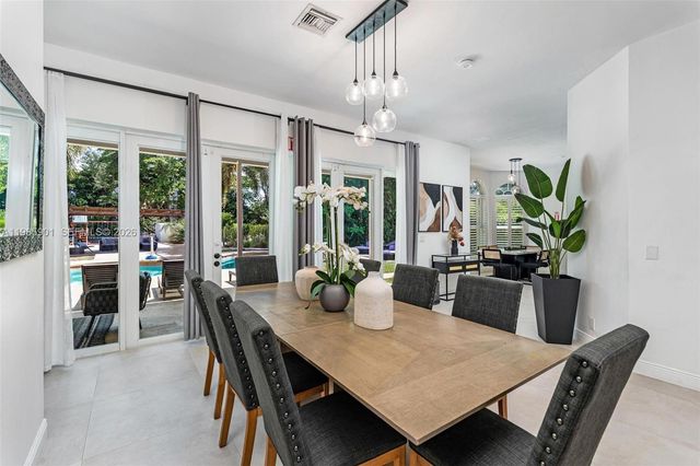 5100 NW 76th Place, Fort Lauderdale, FL 33073
