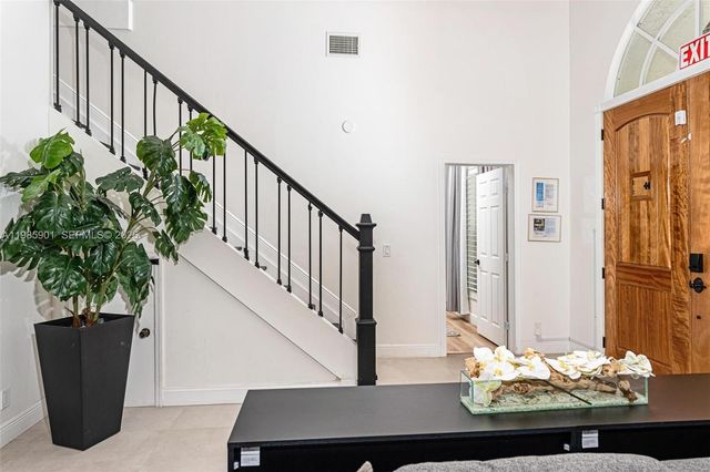 5100 NW 76th Place, Fort Lauderdale, FL 33073