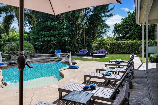 5100 NW 76th Place, Fort Lauderdale, FL 33073