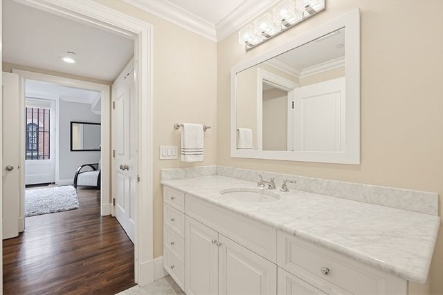 128 Beacon Street B, Boston, MA 02116