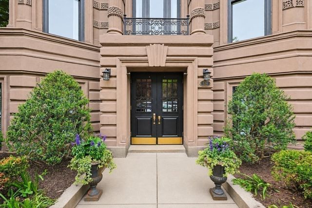 128 Beacon Street B, Boston, MA 02116