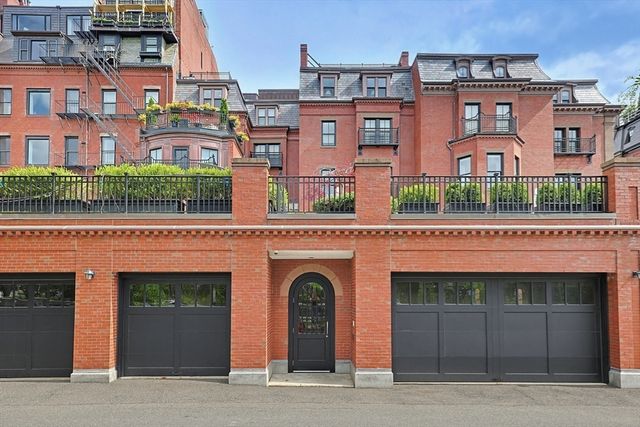 128 Beacon Street B, Boston, MA 02116