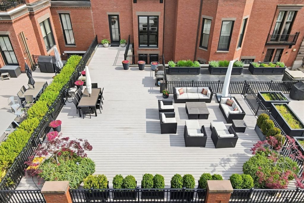 128 Beacon Street B, Boston, MA 02116