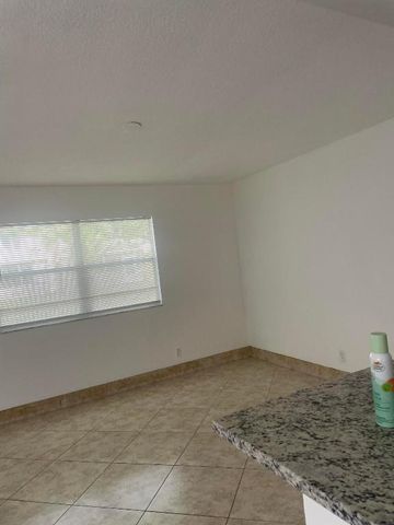 486 Saxony K K, Delray Beach, FL 33446