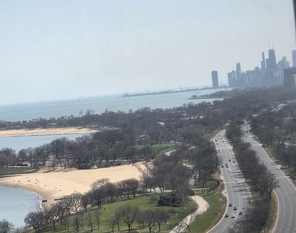 5701 N SHERIDAN Road 30T, Chicago, IL 60660