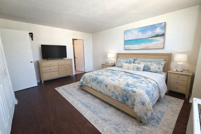 5701 N SHERIDAN Road 30T, Chicago, IL 60660