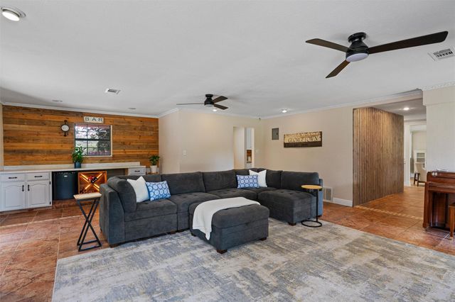 3026 Gabriel View DR, Georgetown, TX 78628