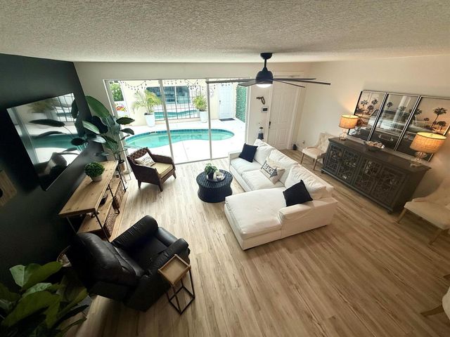 4122 Parkside Drive, Jupiter, FL 33458