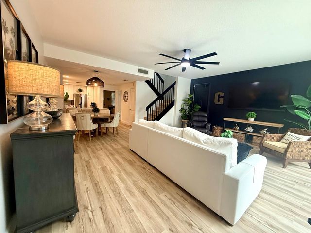 4122 Parkside Drive, Jupiter, FL 33458