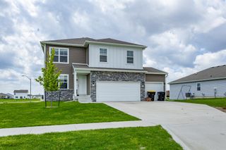 1115 Spruce Street, Waukee, IA 50263