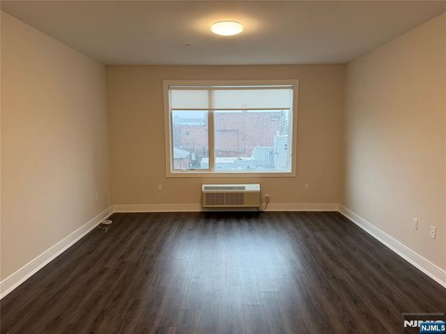 470 Main Street 618, Fort Lee, NJ 07024