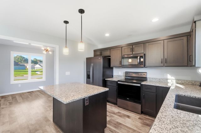17192 Delancey Court, Huntertown, IN 46748