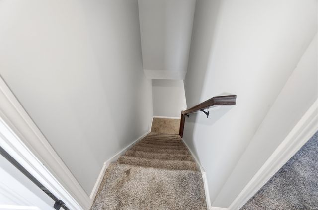 17192 Delancey Court, Huntertown, IN 46748