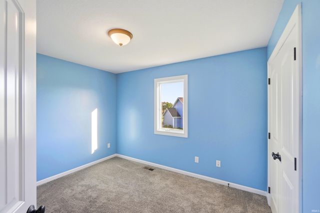 17192 Delancey Court, Huntertown, IN 46748