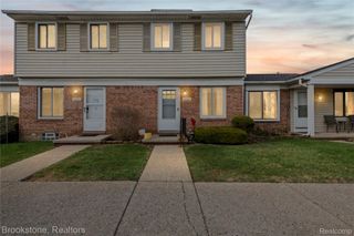 16369 Brittany Drive 43, Roseville, MI 48066