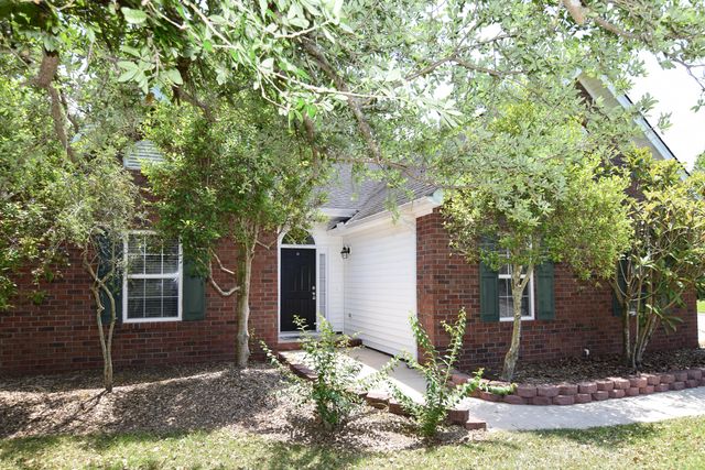 300 Prestwick Court, Summerville, SC 29483