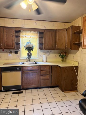 6502 ADAK ST, Capitol Heights, MD 20743