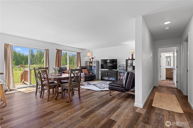 15635 Ursula Lane SE, Yelm, WA 98597