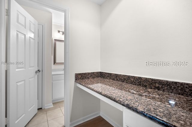 380 Marshland Rd Apt H36, Hilton Head Island, SC 29926