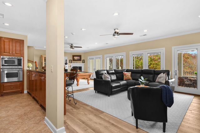 505 SAILBOAT PT, Savannah, TN 38372